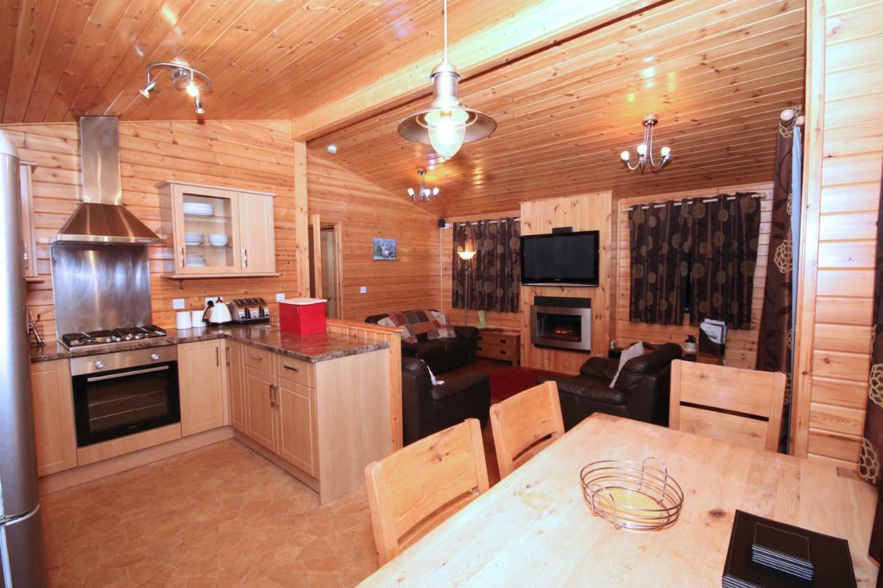 Balquhidder Braes Holiday Park Lodges, Mostly With Hot Tubs And Pet Friendly, Ev Facilities Lochearnhead Εξωτερικό φωτογραφία